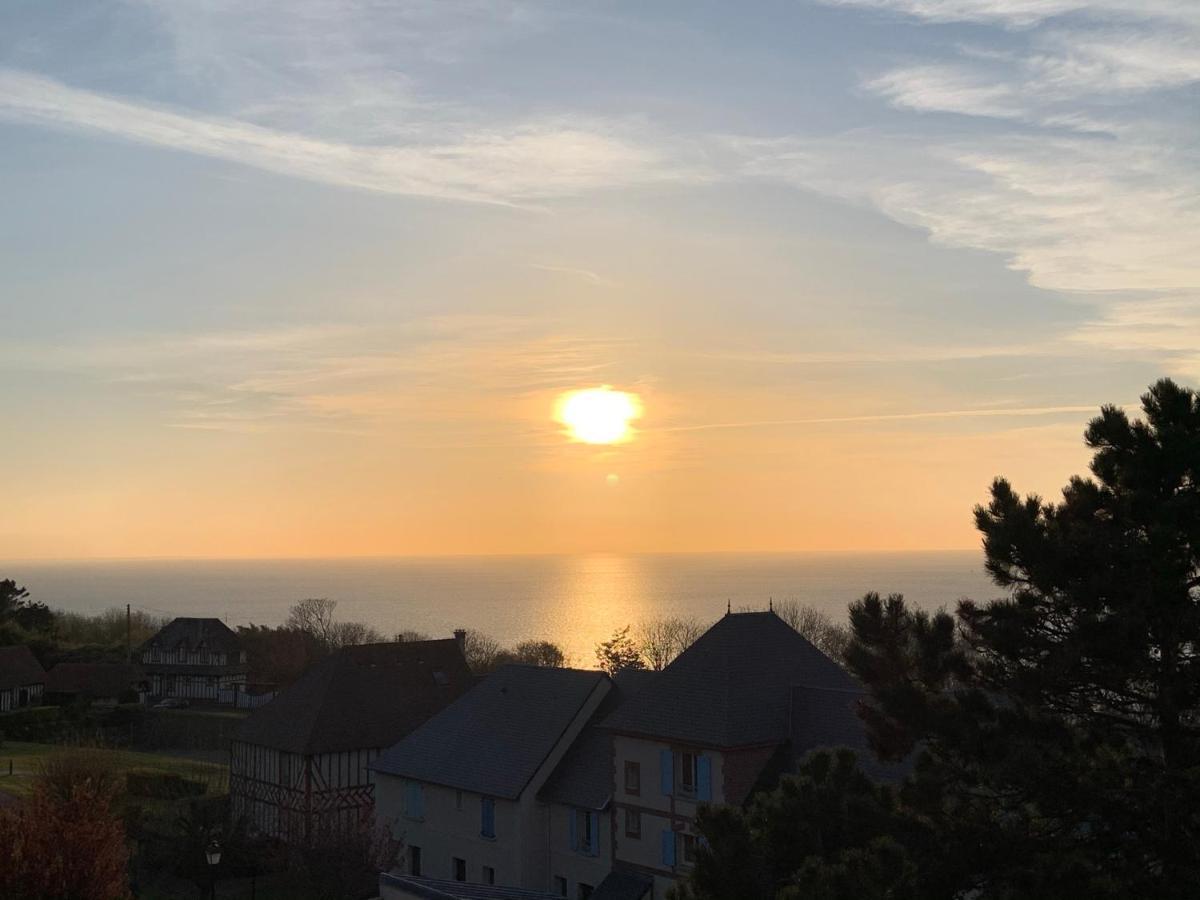 Trouville-Apt Renove-Balcon Magnifique Vue Mer ภายนอก รูปภาพ